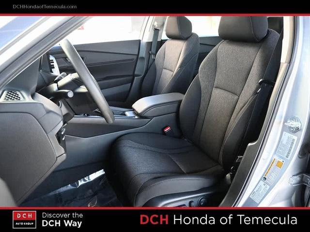 Photo of 2024 Solar Silver Metallic Honda Accord