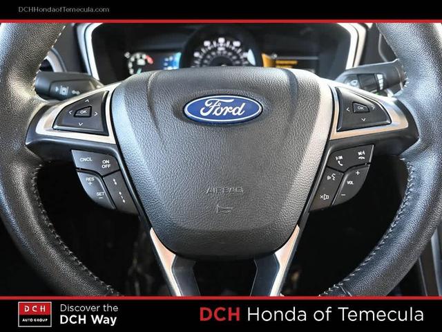 Photo of 2020 White Platinum Metallic Tri-Coat Ford Fusion