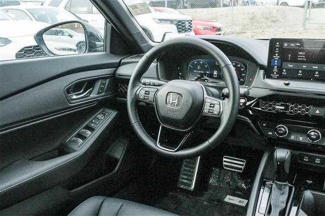 Photo of 2025 Urban Gray Pearl Honda Accord Hybrid