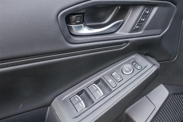 Photo of 2025 Urban Gray Pearl Honda Accord Hybrid