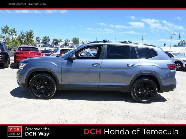 Photo of 2022 Platinum Gray Metallic Volkswagen Atlas