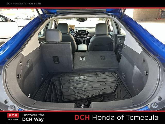 Photo of 2016 Kinetic Blue Metallic Chevrolet Volt