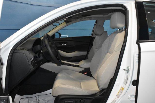 Photo of 2024 Platinum White Pearl Honda Accord
