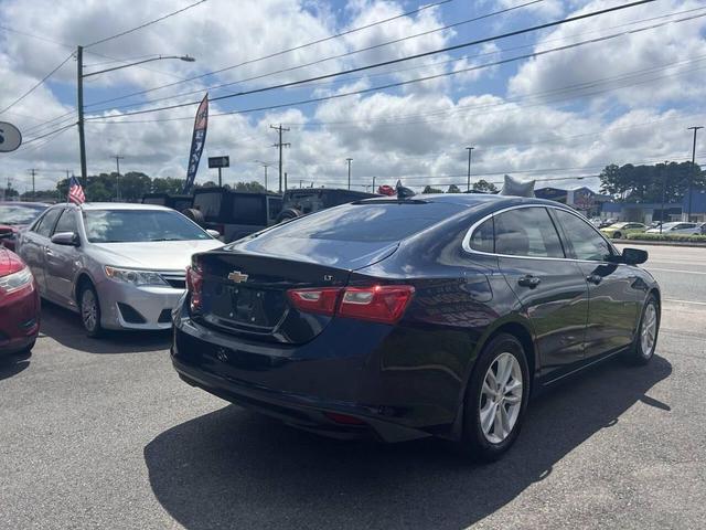 Photo of 2017 Blue Chevrolet Malibu