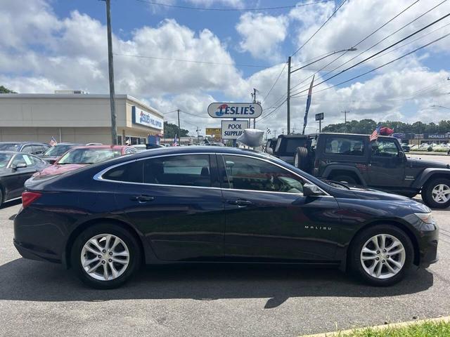 Photo of 2017 Blue Chevrolet Malibu