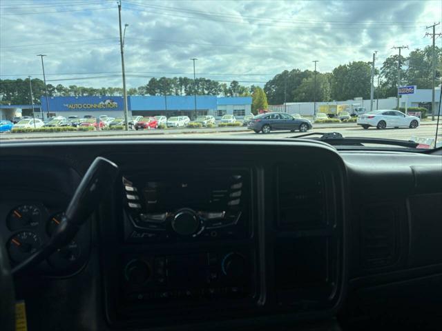 Photo of 2006 Woodland Green Chevrolet Silverado 1500