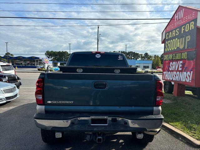 Photo of 2006 Woodland Green Chevrolet Silverado 1500