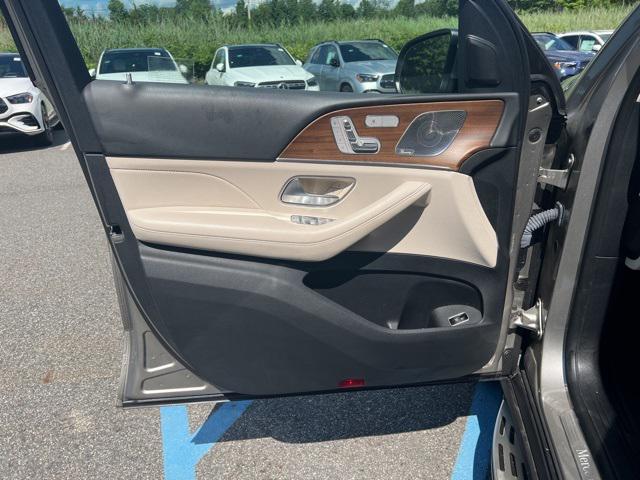 Photo of 2022 Mojave Silver Metallic Mercedes-Benz GLE 350