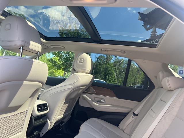 Photo of 2022 Mojave Silver Metallic Mercedes-Benz GLE 350