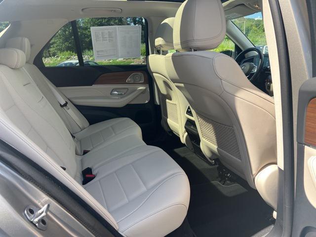Photo of 2022 Mojave Silver Metallic Mercedes-Benz GLE 350