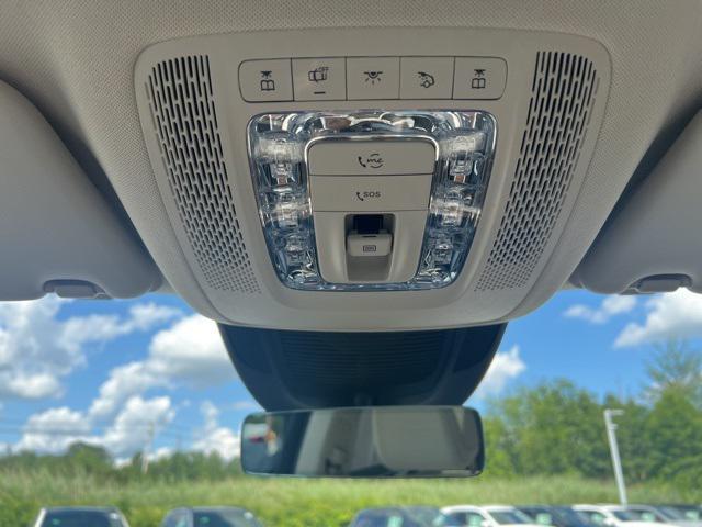 Photo of 2022 Mojave Silver Metallic Mercedes-Benz GLE 350