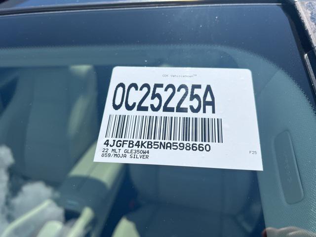 Photo of 2022 Mojave Silver Metallic Mercedes-Benz GLE 350