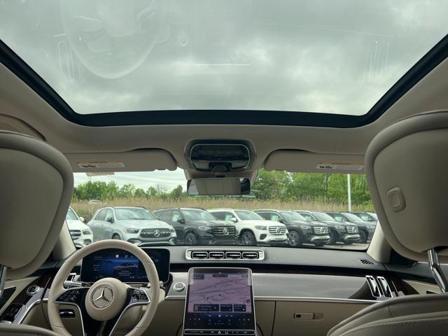 Photo of 2022 Black Mercedes-Benz S-Class