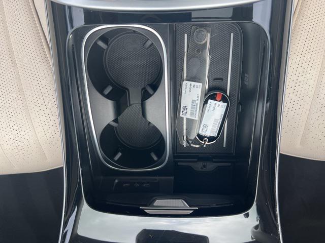 Photo of 2022 Black Mercedes-Benz S-Class