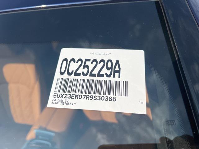 Photo of 2024 Tanzanite Blue II Metallic BMW X7