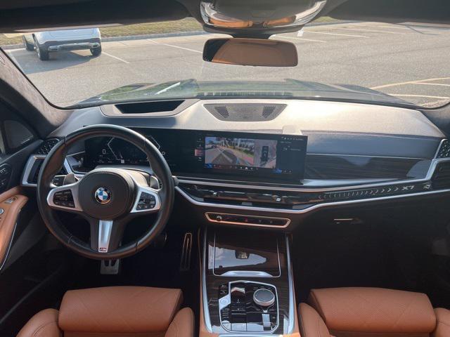 Photo of 2024 Tanzanite Blue II Metallic BMW X7