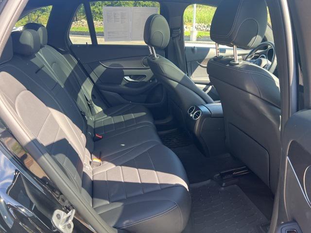 Photo of 2021 Black Mercedes-Benz GLC 300