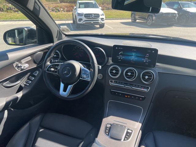 Photo of 2021 Black Mercedes-Benz GLC 300