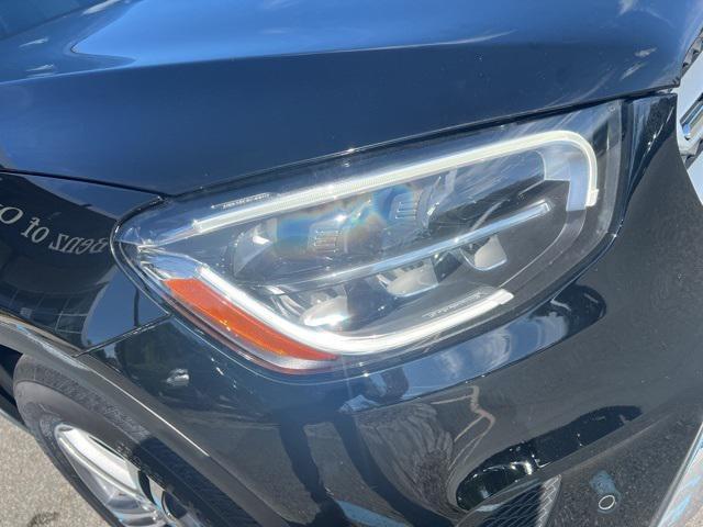 Photo of 2021 Black Mercedes-Benz GLC 300