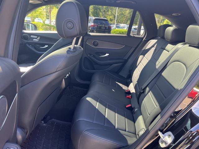 Photo of 2021 Black Mercedes-Benz GLC 300