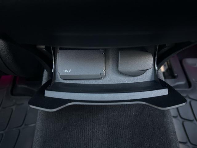 Photo of 2021 Black Mercedes-Benz GLC 300