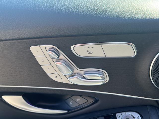 Photo of 2021 Black Mercedes-Benz GLC 300
