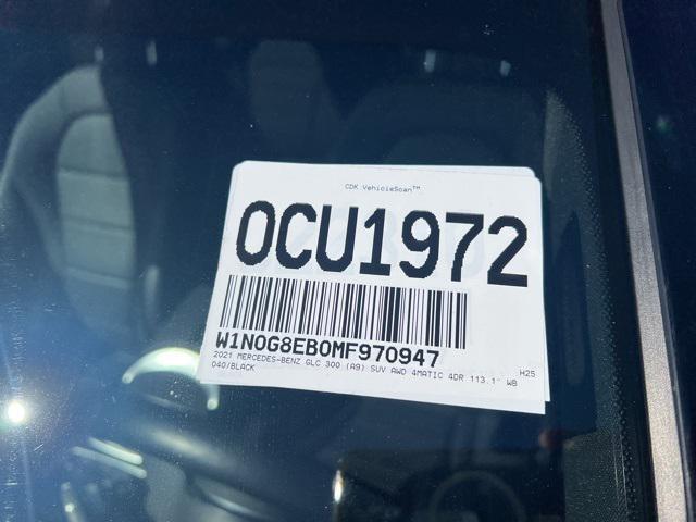 Photo of 2021 Black Mercedes-Benz GLC 300