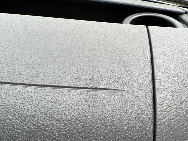 Photo of 2024 Arctic White Mercedes-Benz Sprinter 2500