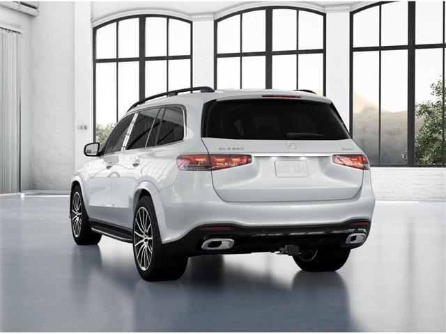 Photo of 2026 MANUFAKTUR Ireland Mid Green Metallic Mercedes-Benz GLS 580