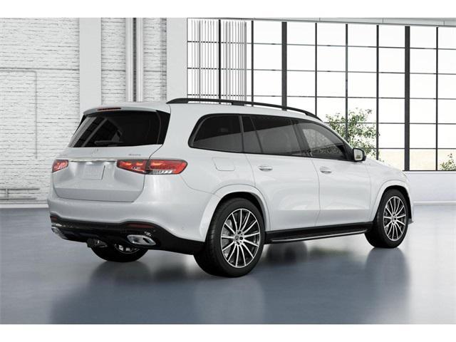 Photo of 2026 MANUFAKTUR Ireland Mid Green Metallic Mercedes-Benz GLS 580