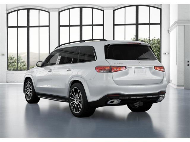 Photo of 2026 MANUFAKTUR Ireland Mid Green Metallic Mercedes-Benz GLS 580