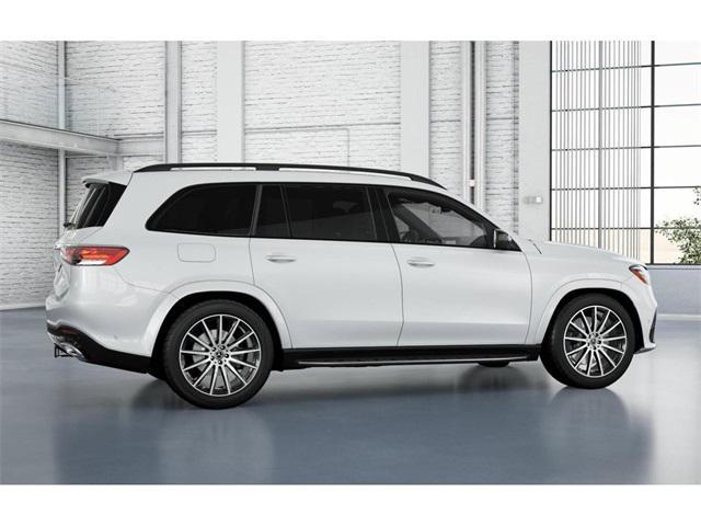 Photo of 2026 MANUFAKTUR Ireland Mid Green Metallic Mercedes-Benz GLS 580