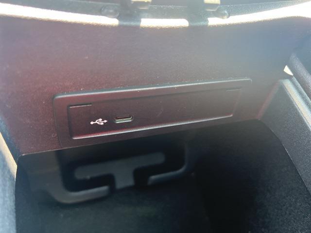 Photo of 2020 Lunar Blue Metallic Mercedes-Benz GLE 350