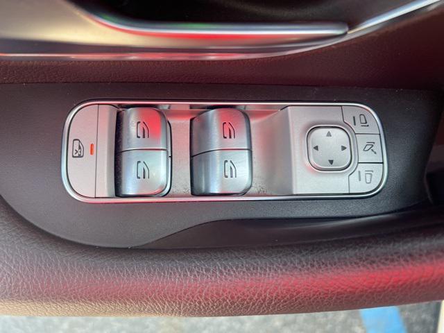 Photo of 2020 Lunar Blue Metallic Mercedes-Benz GLE 350