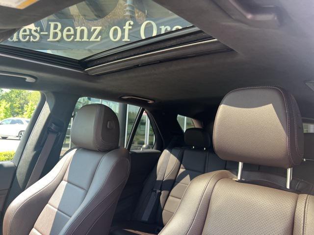 Photo of 2020 Lunar Blue Metallic Mercedes-Benz GLE 350