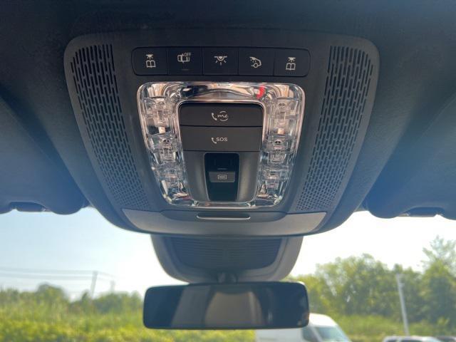 Photo of 2020 Lunar Blue Metallic Mercedes-Benz GLE 350