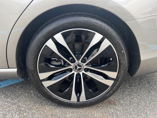 Photo of 2022 Mojave Silver Metallic Mercedes-Benz C-Class