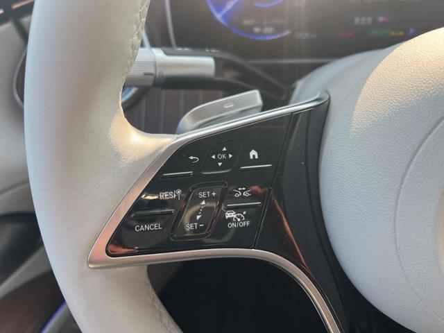 Photo of 2023 Nautical Blue Metallic Mercedes-Benz EQS 450