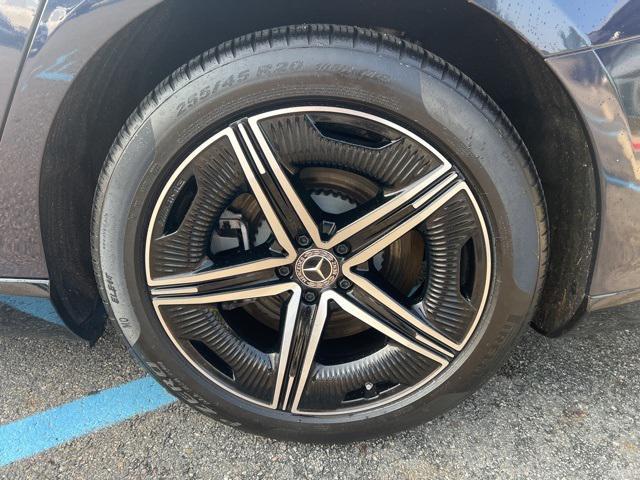 Photo of 2023 Nautical Blue Metallic Mercedes-Benz EQS 450
