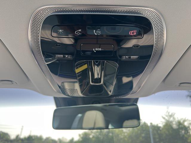 Photo of 2023 Nautical Blue Metallic Mercedes-Benz EQS 450