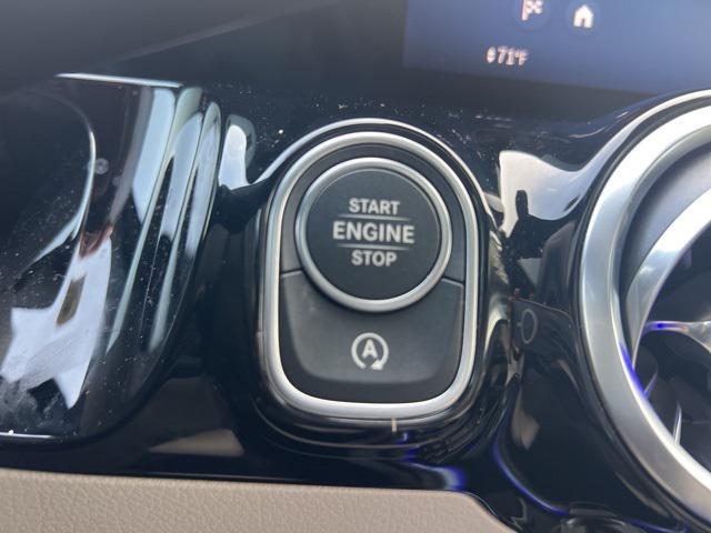 Photo of 2025 Night Black Mercedes-Benz GLA 250