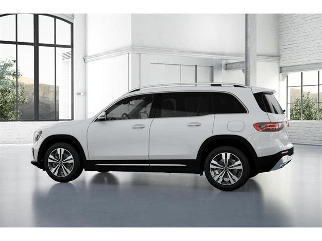 Photo of 2025 Polar White Mercedes-Benz GLB 250