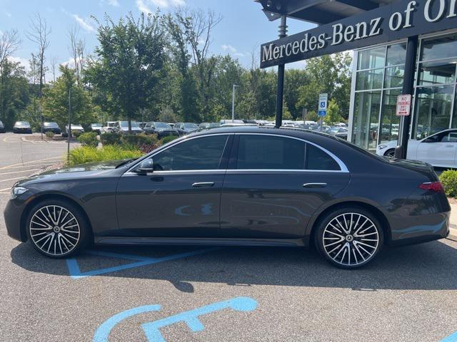 Photo of 2021 Graphite Grey Metallic Mercedes-Benz S-Class