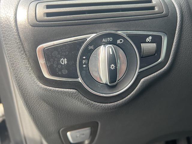Photo of 2021 Graphite Grey Metallic Mercedes-Benz GLC 300
