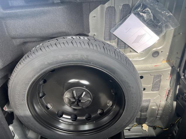 Photo of 2021 Graphite Grey Metallic Mercedes-Benz GLC 300