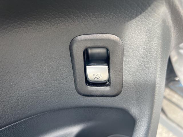Photo of 2021 Graphite Grey Metallic Mercedes-Benz GLC 300