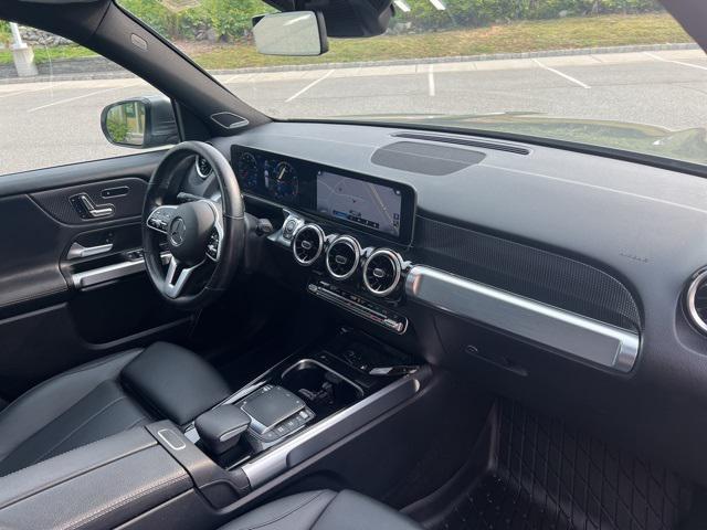 Photo of 2021 Mountain Grey Metallic Mercedes-Benz GLB 250