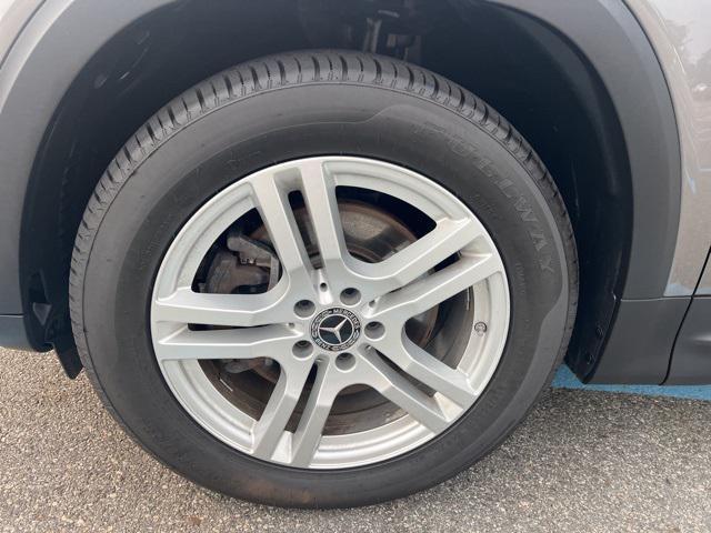 Photo of 2021 Mountain Grey Metallic Mercedes-Benz GLB 250