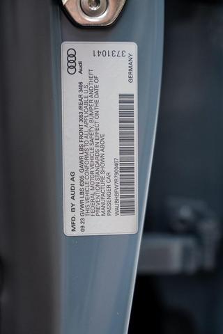 Photo of 2024 Gray Metallic Audi RS e-tron GT