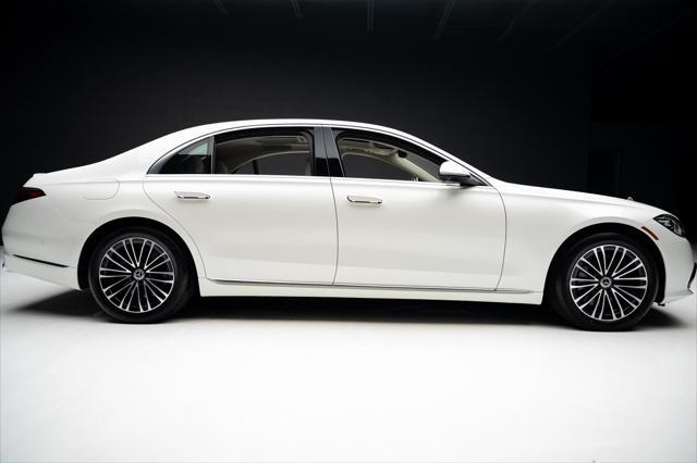 Photo of 2022 White Mercedes-Benz S-Class